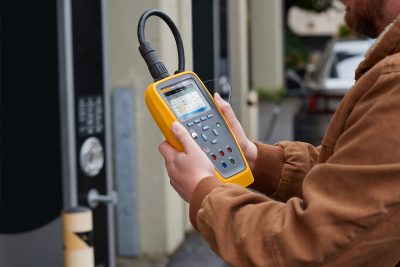 fluke fev350 charging station analyzer