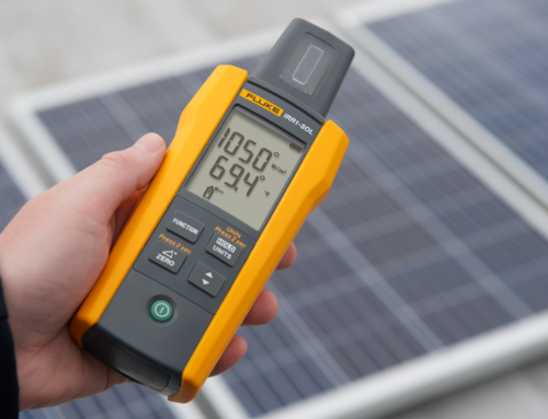 Măsurarea iradianței solare cu Fluke IRR1-SOL